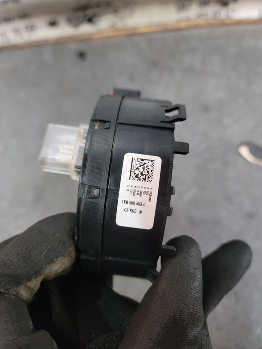Шлейф руля, контактне кольцо Skoda octavia a5 1k0959653ckoda octavia a