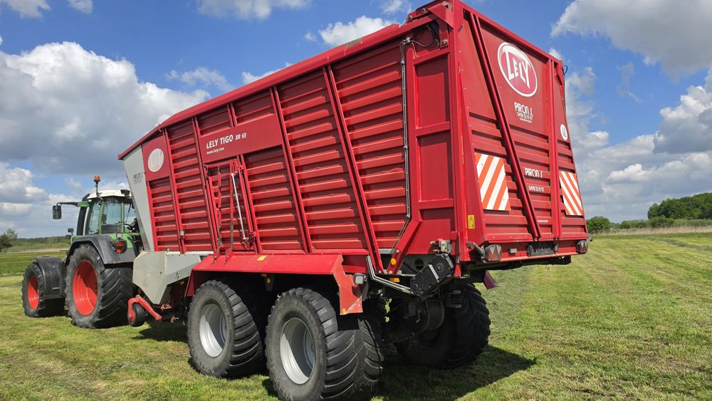 Lely Tigo XR 65 Fendt Tigo przyczepa samozbierająca wóz strautmann Umowa