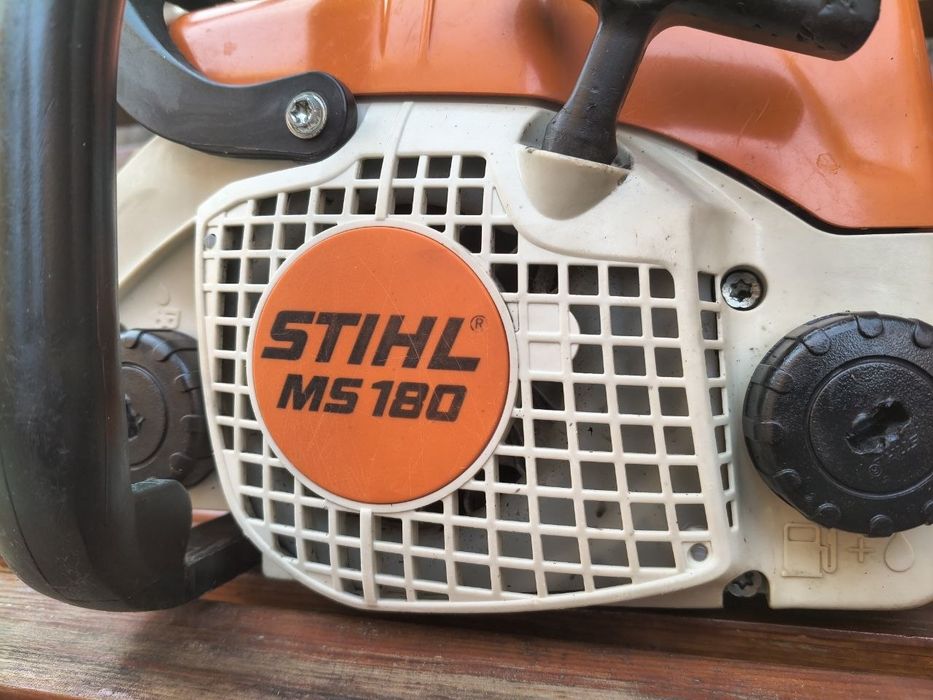 Бензопила STIHL MS 180 в гарному стані