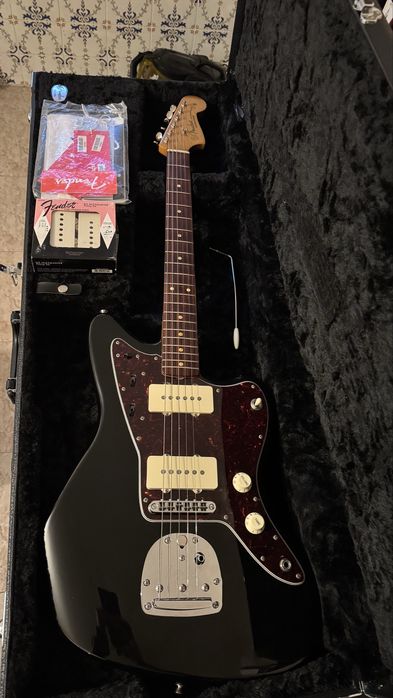 Fender Jazzmaster Classic Player + Hardcase Fender