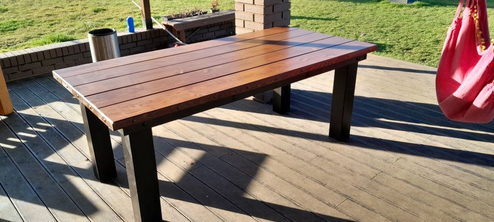 Stół tarasowy , ogrodowy