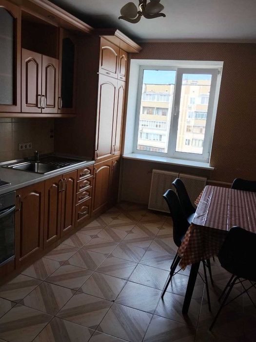 Здаю 3-кімнатну квартиру у Вишгороді. Набережна, 12. 70\42\11 кв.м. – pohled 2