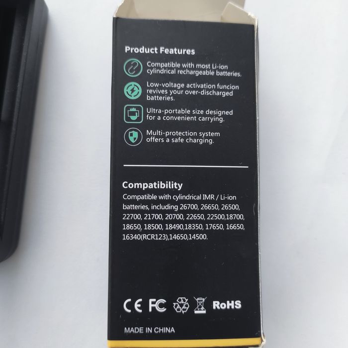 Зарядний пристрій на один слот 18650, 21700, 26650, 14500 та ін