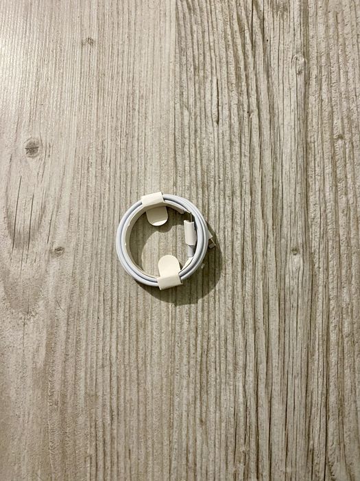 Кабель для айфона