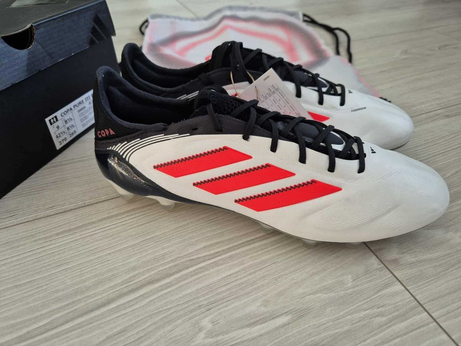 Profesjonalne korki adidas Copa Pure III Elite AG ID9054 rozm. 42 2/3