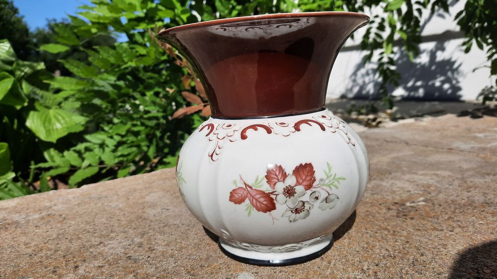 Порцелянова ваза Spechtsbrunn