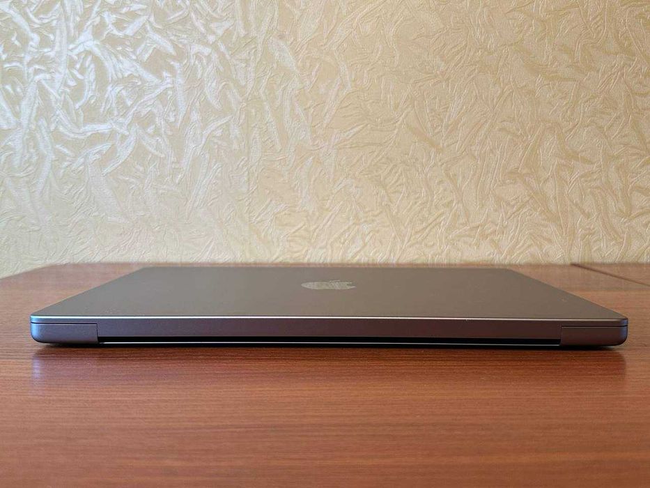 MacBook Pro 14 2021 16 512 m1 pro