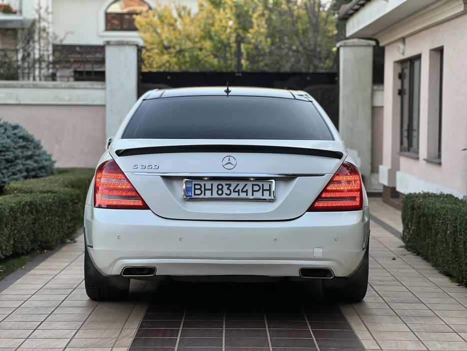 Mercedes-Benz S350 w221
