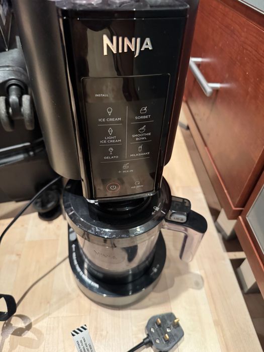 Maszyna do lodów Ninja
