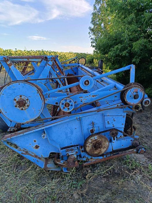 Жатка зернова (New Holland Bizon)