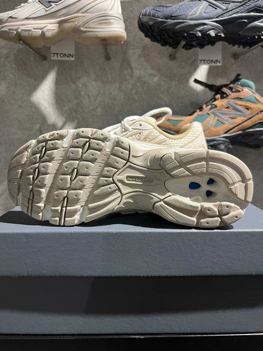 Кросівки New Balance 740 — US 4 / EU 36 (22 см), Нові