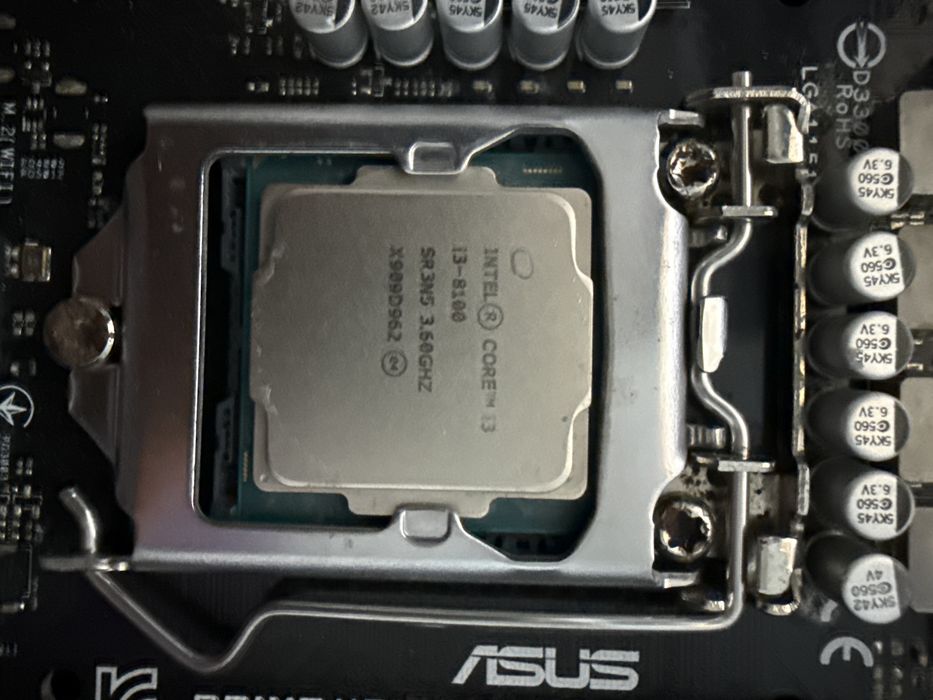 Kit CPU I3-8100 + motherboard h310i asus prime plus r2.0 + ram ddr4 4GB