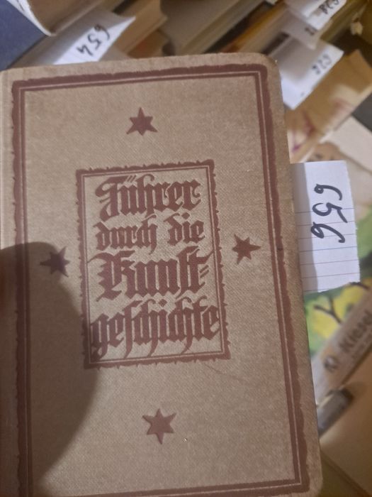 Führer durch die Kunstgeschichte”.