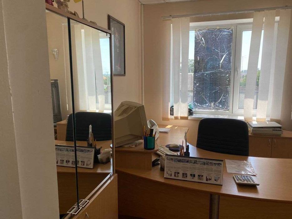 Продається комплекс нежитлових приміщень