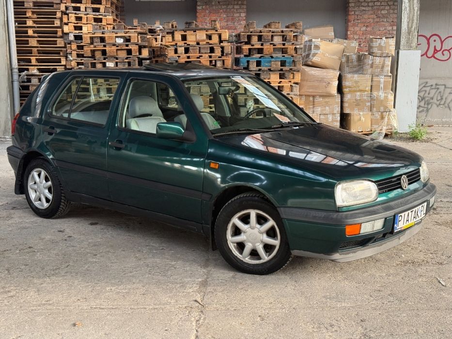 Volkswagen Golf