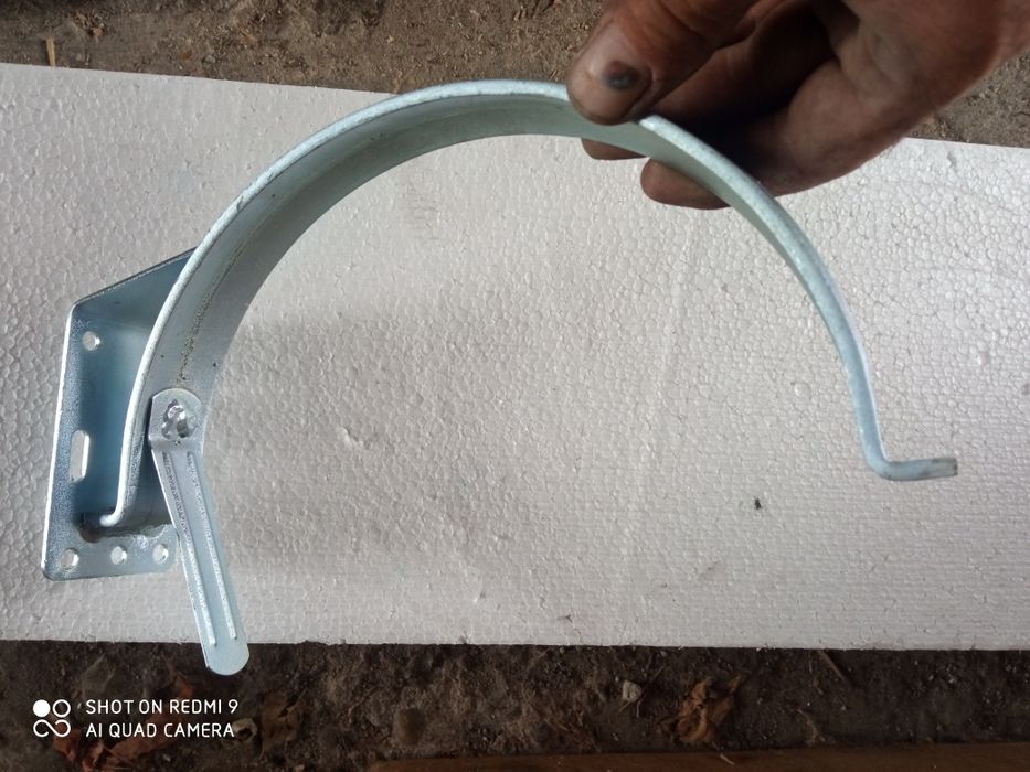 Haki doczołowe rynna 195