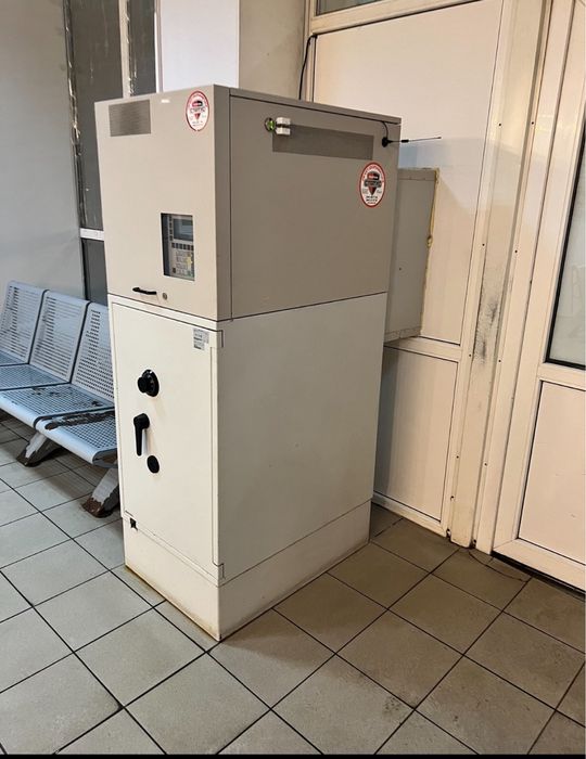 Переміщення Банкоматів Сейфи Терміналів Гідроборт Такелажники ФОП