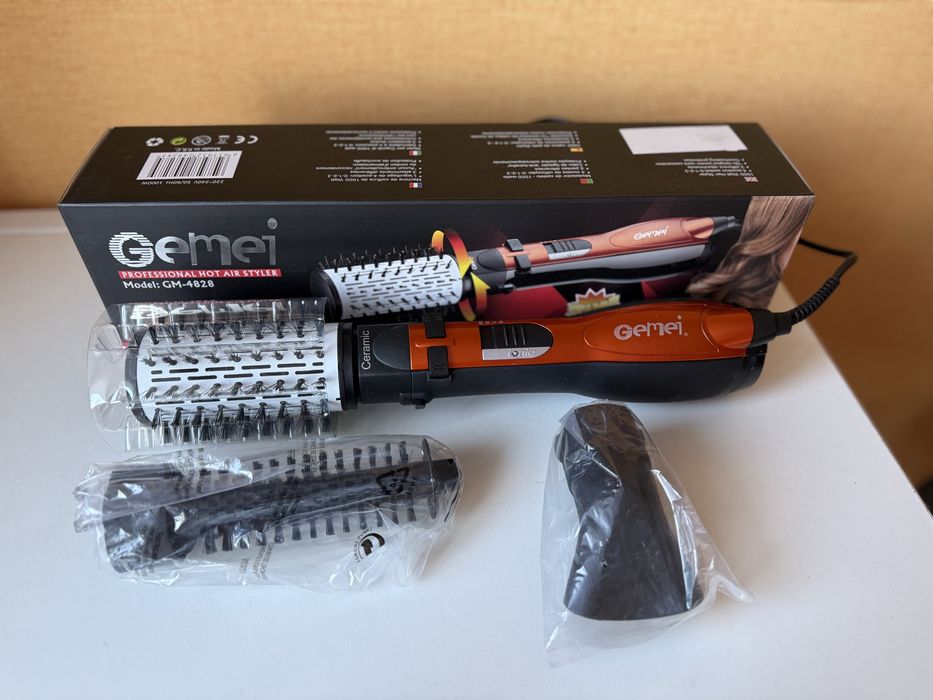 Фен-щітка з обертанням 3 в 1 Gemei | Стан нової!