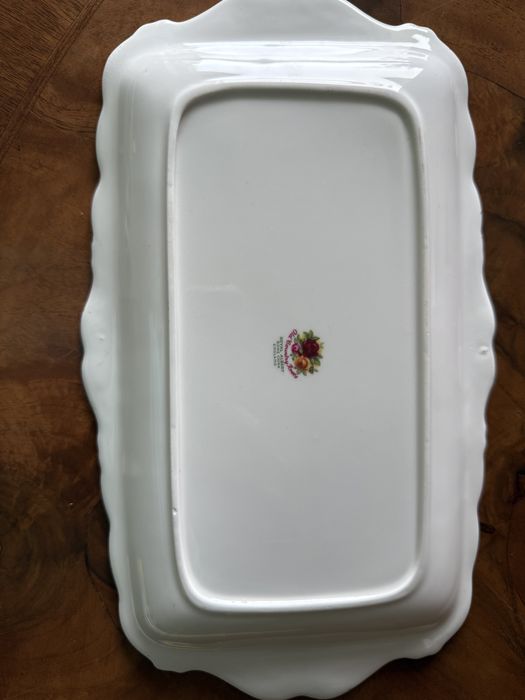 Royal Albert ozdobna patera na ciasto