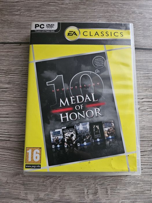 Medal of honor 10 Anniversary