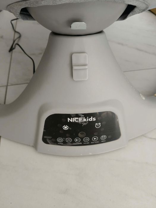 Bujaczek - leżaczek elektryczny