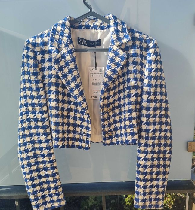 Casaco curto da Zara