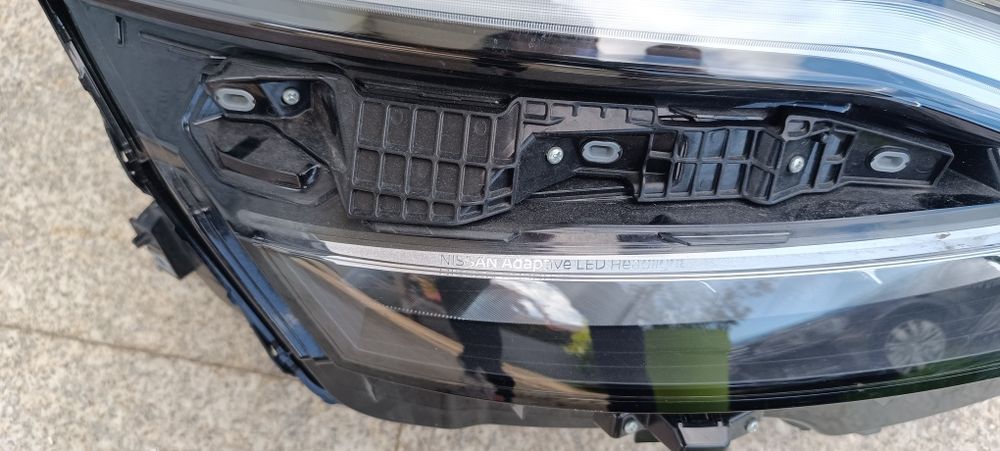 Farol Nissan Qashqai full led adaptive
