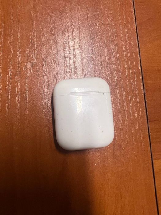 Навушники AirPods