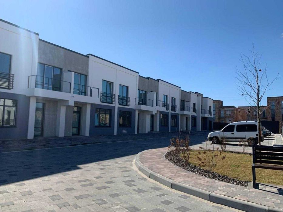 Продаж дуплексу сирець 150 кв.м район Велесу с.Вовчинці