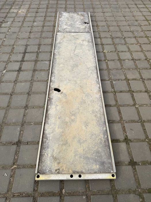 Pomost (podest) aluminiowo-sklejkowy z drabiną SL300 używany Plettac altrad telka
