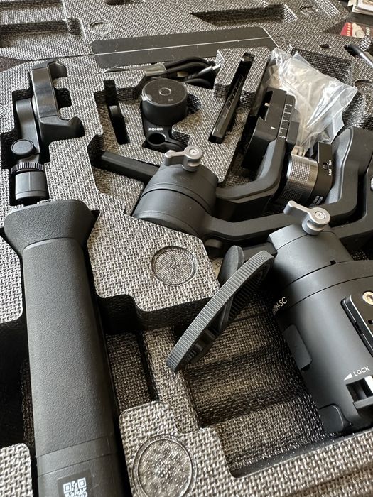 Gimbal DJI Ronin-SD combo pro