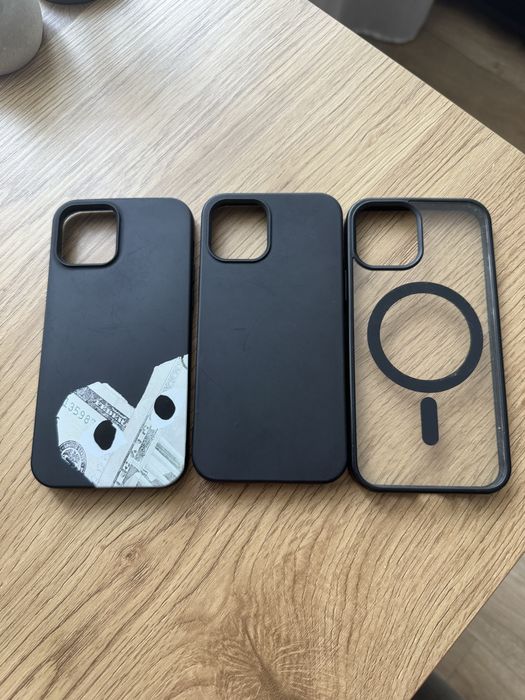 три чохла на IPhone12