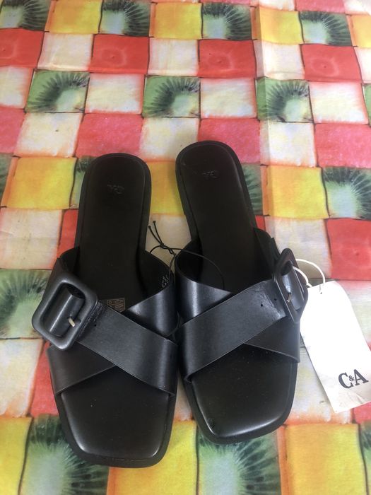 Шльопанці  C&A р.40 Німеччина