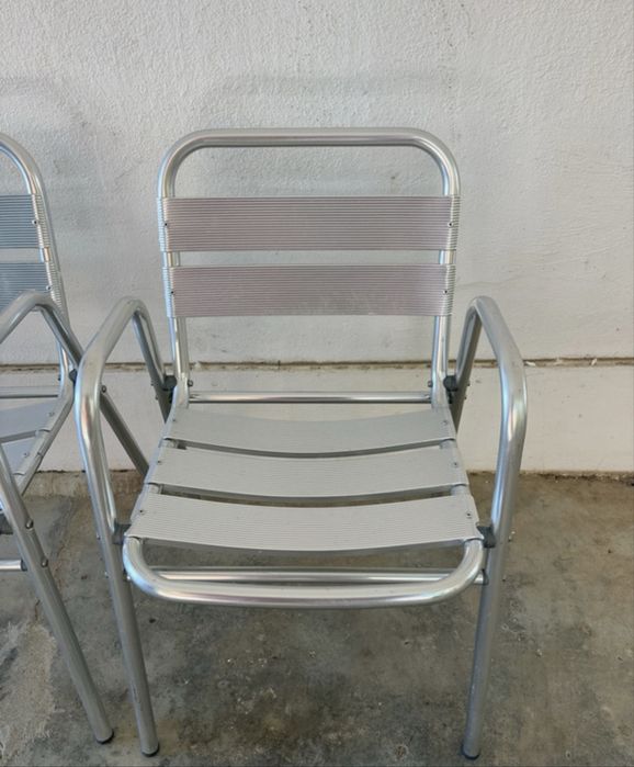 4 cadeiras em aluminio