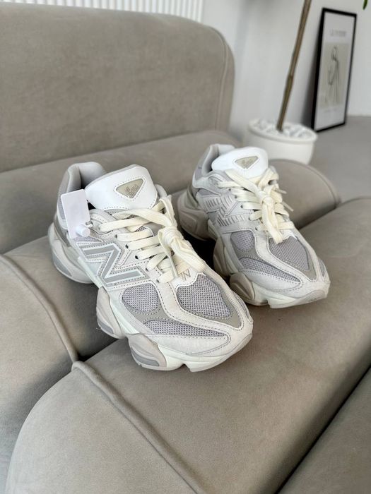 New Balance 9060 Light Beige жіночі кросівки ню беланс 9060 бежеві