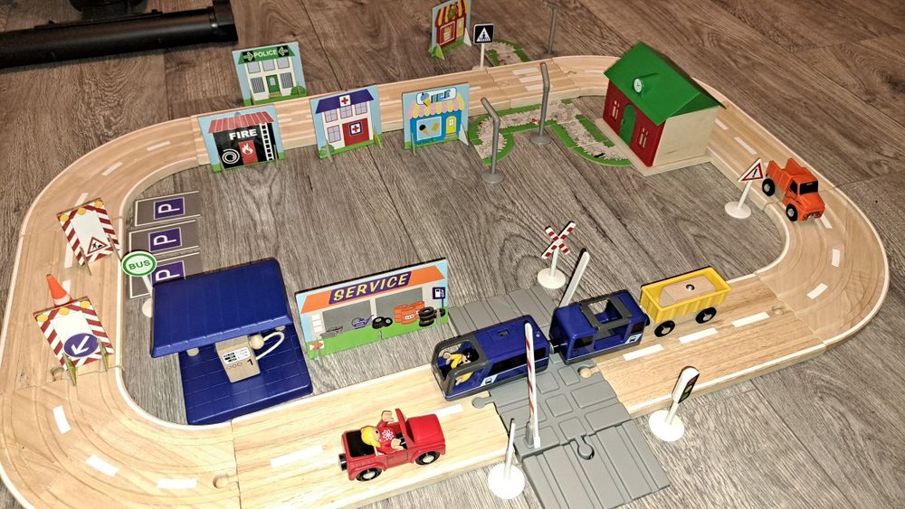 Drewniany zestaw drogowy playtive junior