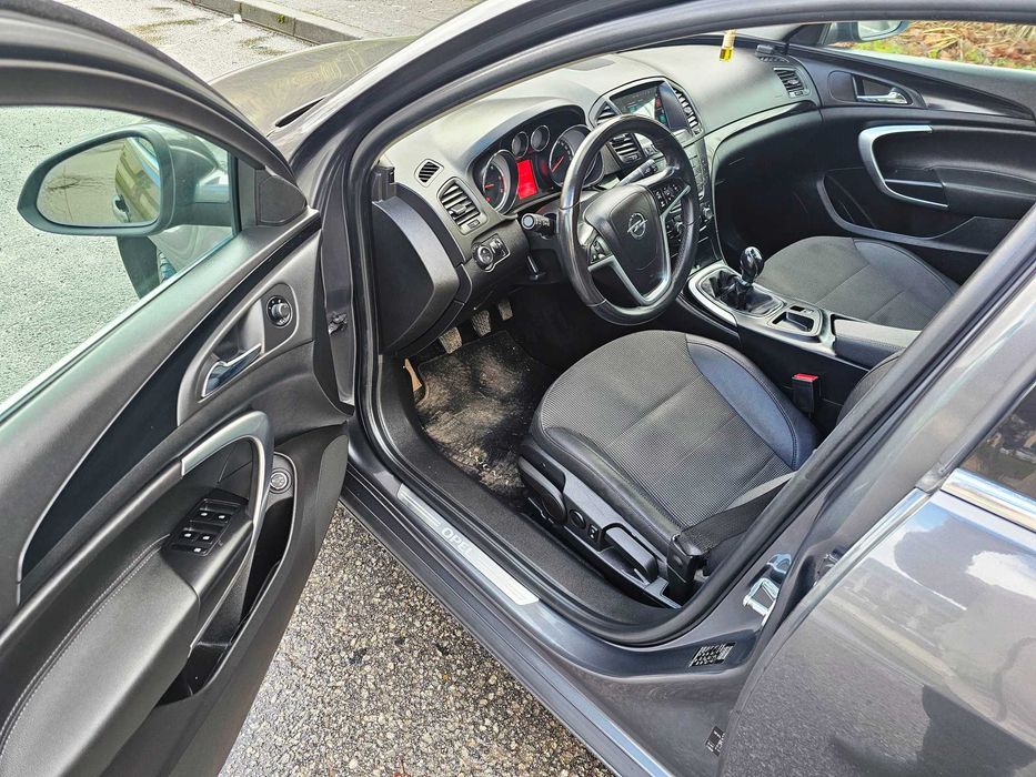 Opel Insignia 2.0 CDTI Diesel 2011