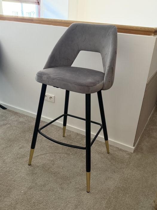 Hoker wysokie krzesło do makijażu beauty makeup szare siedzisko