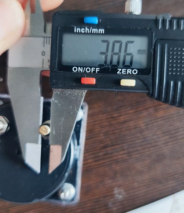 amperomierz analogowy prądu stałego 10A