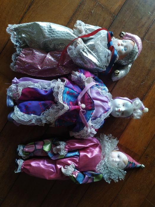 Coleção de 10 palhaços de porcelana