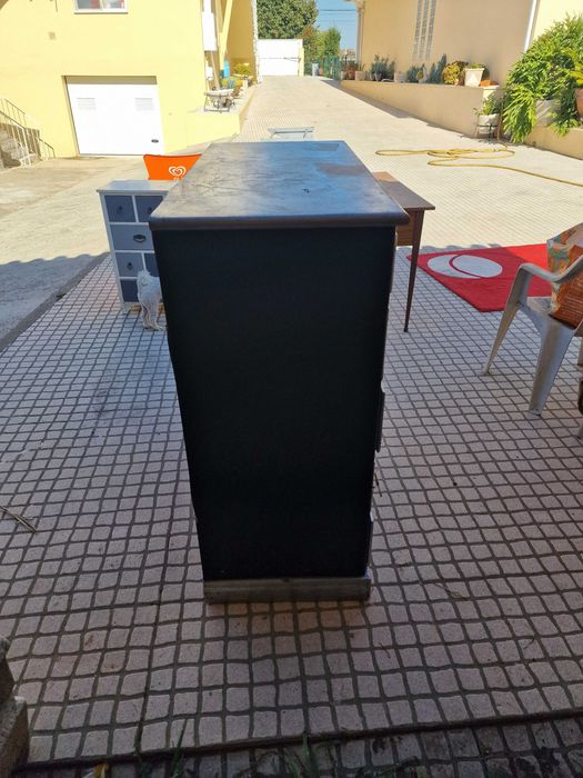 Cómoda 9 gavetas em cinzento prateado, 113 x 113 x 50 cm (tenho 2)