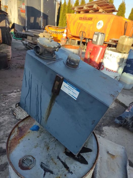zbiornik oleju hydraulicznego (różne)