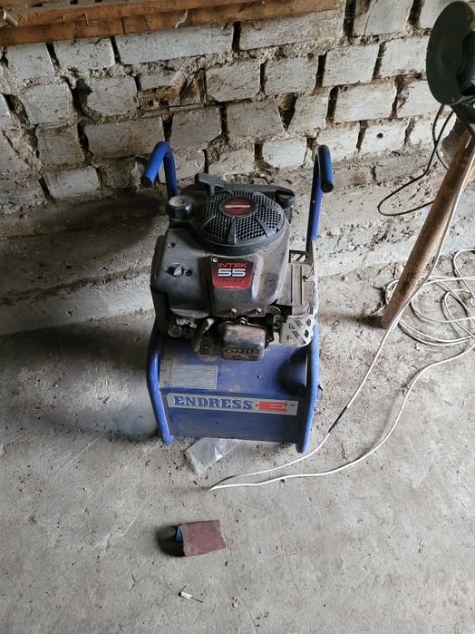 Генератор бензиновий