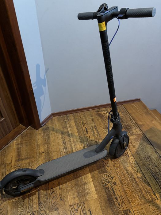 hulajnoga elektryczna Mi3