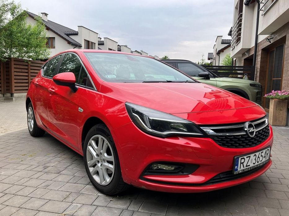 Opel Astra Opel Astra 2016 | 1.4 Benzyna 100 KM | 129 tys. km | Polski salon |