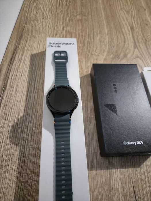 Telemóvel Samsung S24 + Smartwatch Watch 6 Classic