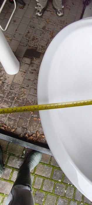 Umywalka ceramiczna z nogą