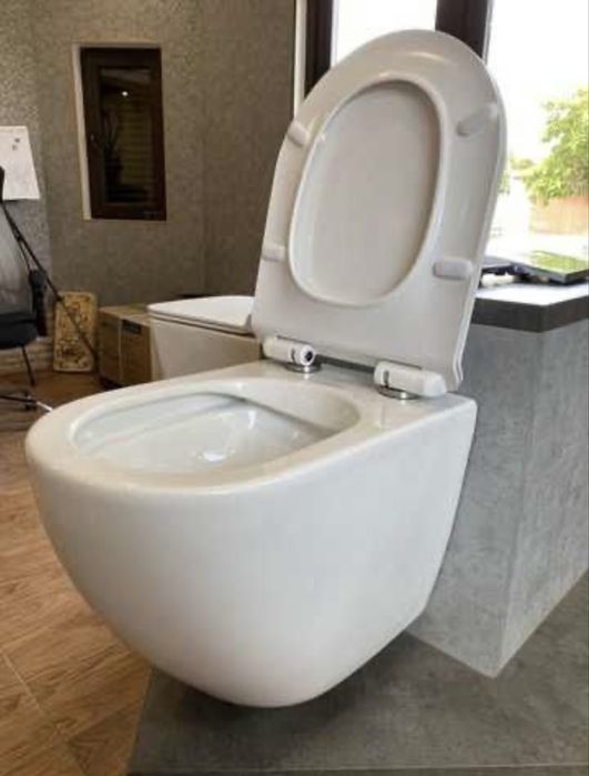 Інсталяція Grohe Rapid SL з кнопкою Хром та підвісним унітазом Rimless