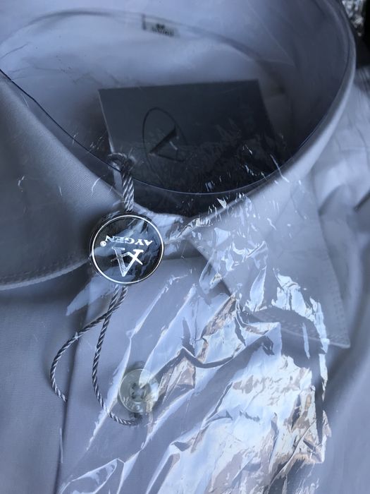 Біла чоловіча сорочка. Нова. Італія