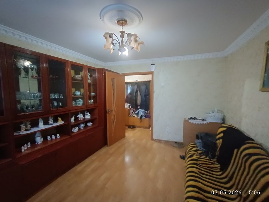 Продаж ДВО кімн. Квартири  3/5